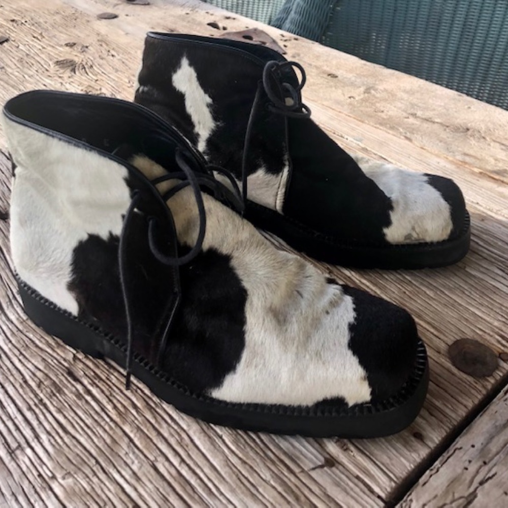 Charles Jourdan desert boots